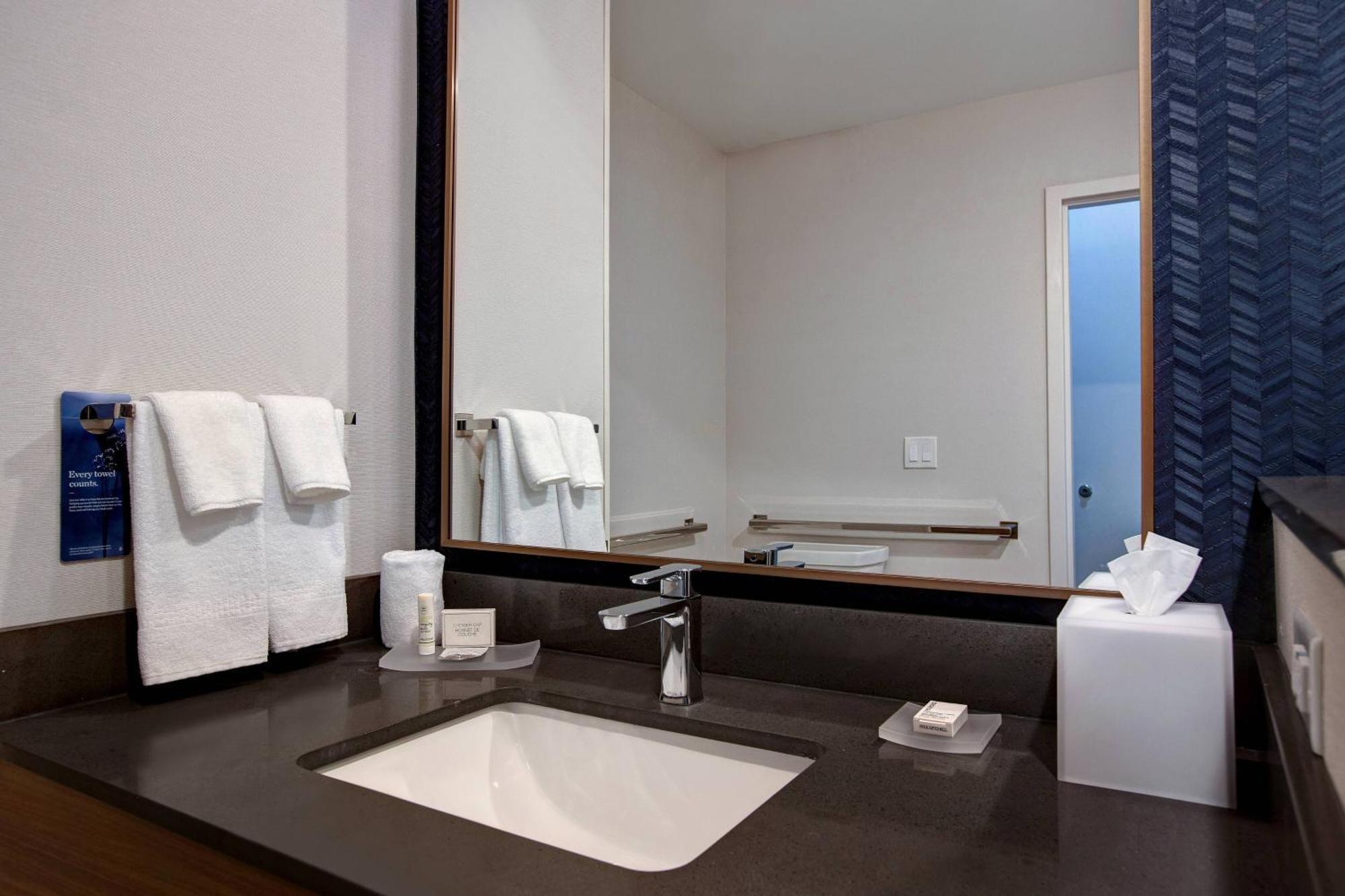 Fairfield Inn & Suites By Marriott Chicago Bolingbrook Buitenkant foto